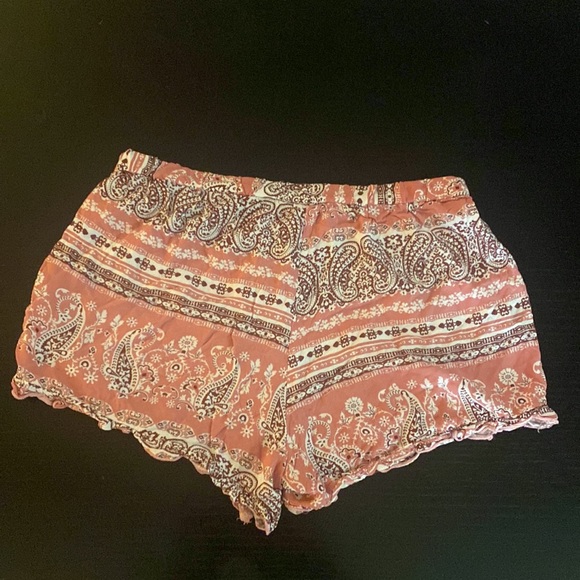 Patterned shorts - Picture 2 of 2